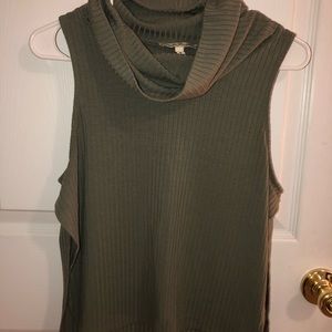 Cropped Green Side Slit Sweater